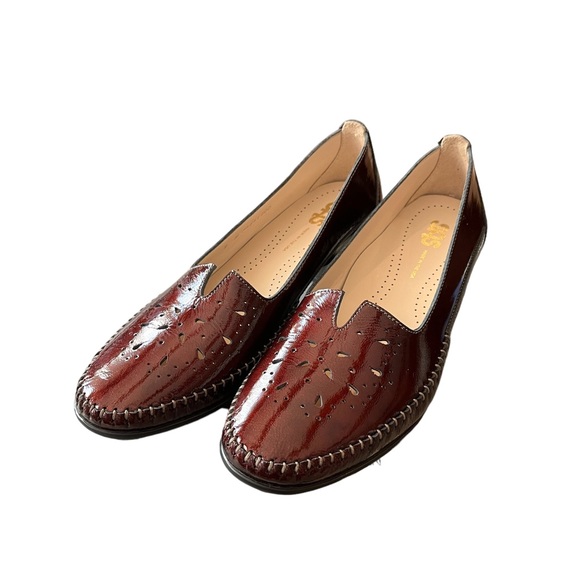 SAS Shoes - SAS Sonya Low Heel V-cut Pump Bordo Patent Leather Comfort Shoes Size 8M